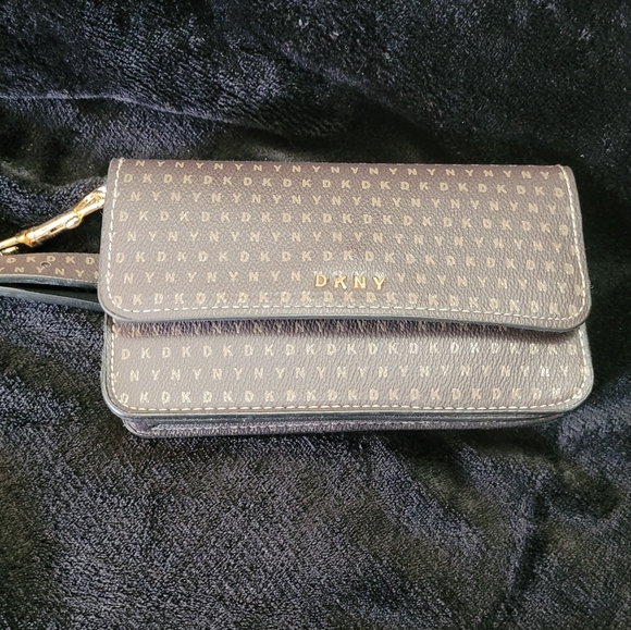 DKNY Brown Monogram Belt Bag - Picture 2 of 4